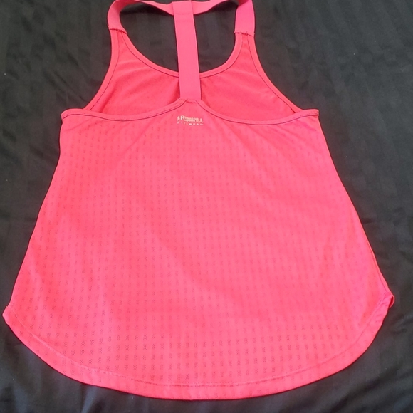 Running shirt - Picture 2 of 4